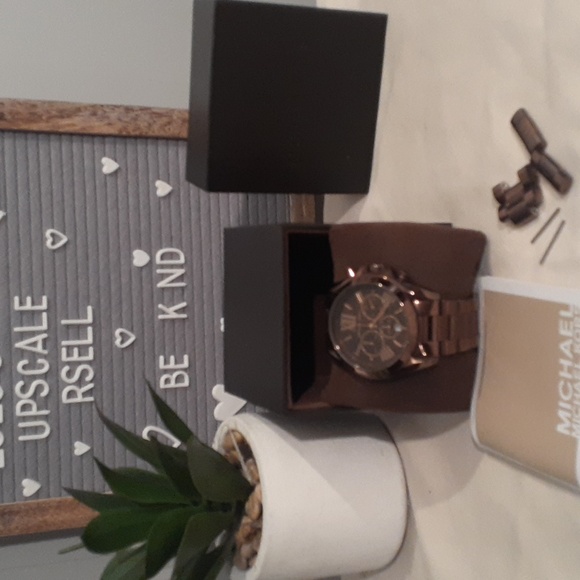 MICHAEL KORS WATCH - Picture 1 of 7